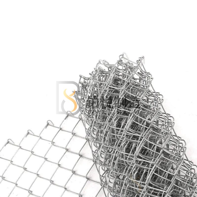 <strong>Chain Link Fence</strong>